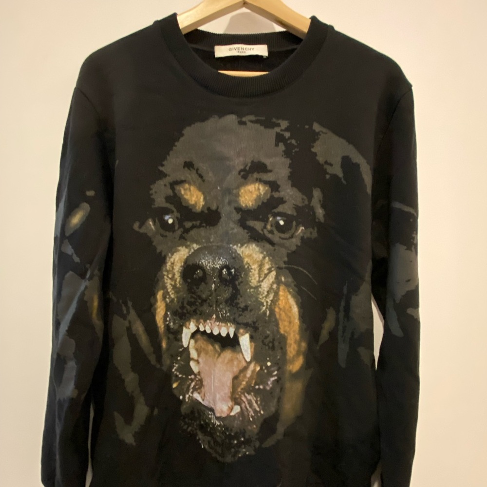 Givenchy dog sweater